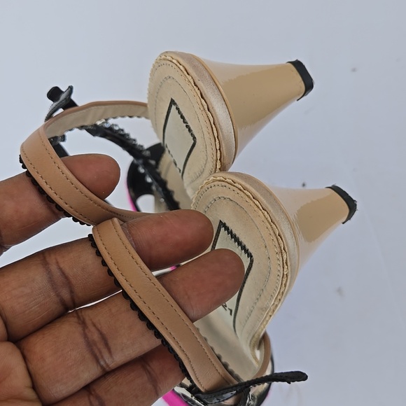 N.21 Women's Pink and Black Kitten Heel Strappy Sandals Size 37.5 Made In Italy - Picture 9 of 9